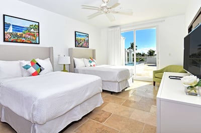 Luxury Villa Photo #22