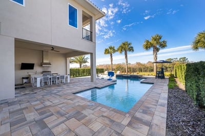 Luxury Villa Photo #5