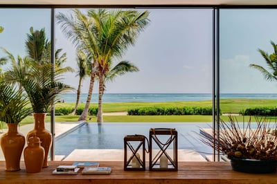 Luxury Villa Photo #23