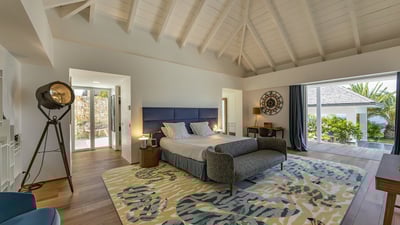 Luxury Villa Photo #38