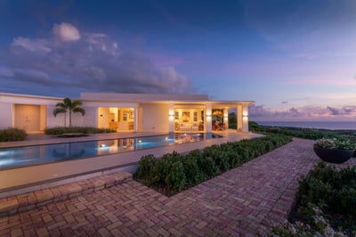 Luxury Villa Photo #2