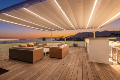 Luxury Villa Photo #13