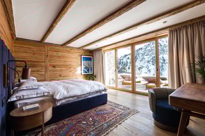 Luxury Villa Photo #30