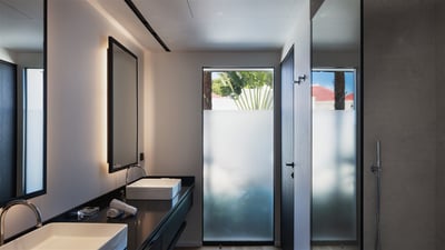 Luxury Villa Photo #34