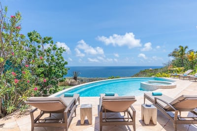 Luxury Villa Photo #10
