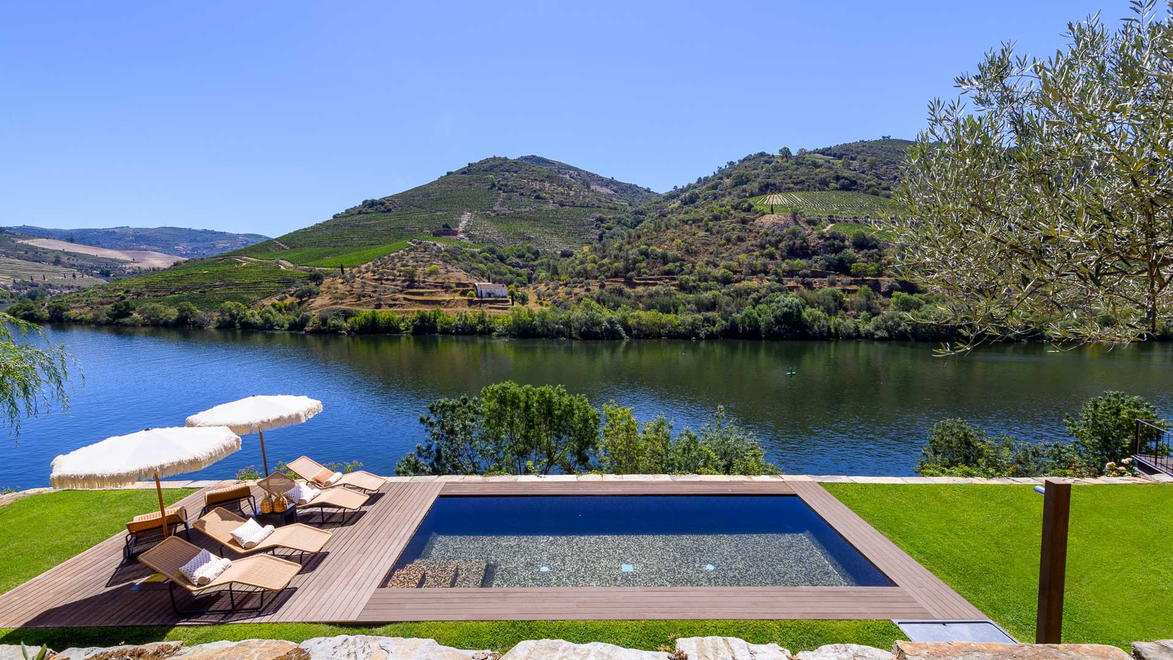 Douro Riverfront Villa - 2