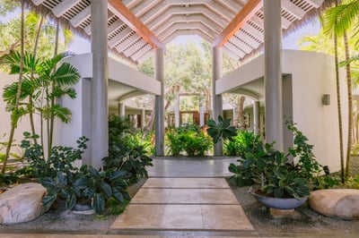 Luxury Villa Photo #20