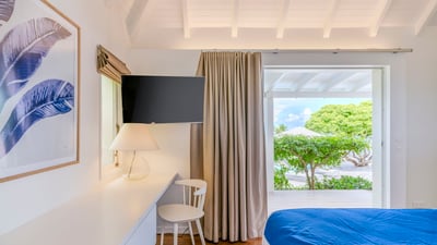 Luxury Villa Photo #49