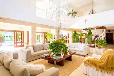 Luxury Villa Photo #8