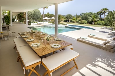 Luxury Villa Photo #14