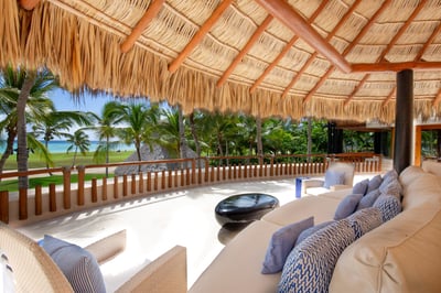 Luxury Villa Photo #8