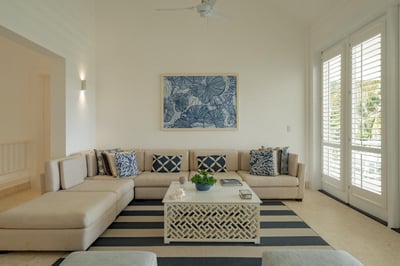 Arrecife 39 - Spacious 5BR villa near beach & golf