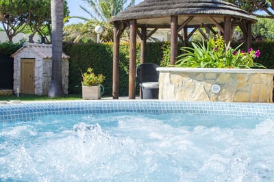 Luxury Villa Photo #4