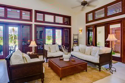 Luxury Villa Photo #11