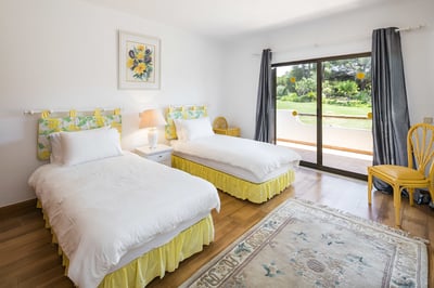Luxury Villa Photo #19