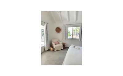 Luxury Villa Photo #23