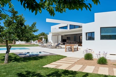 Luxury Villa Photo #7