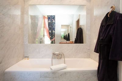 Luxury Villa Photo #39