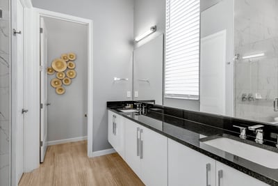 Luxury Villa Photo #20