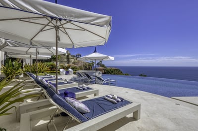 Luxury Villa Photo #9