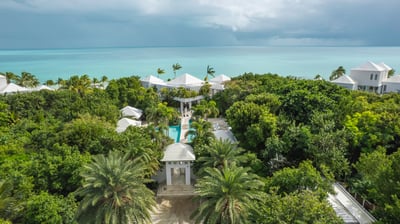 Luxury Villa Photo #4