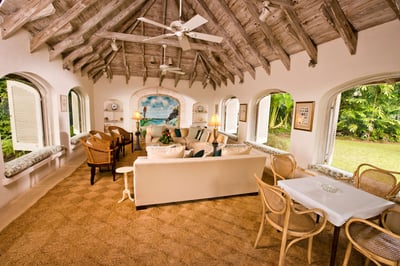 Luxury Villa Photo #19