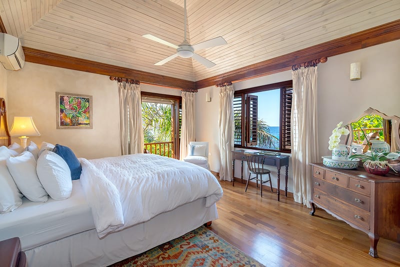 Hidden Bay by the Sea