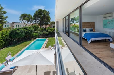 Luxury Villa Photo #16