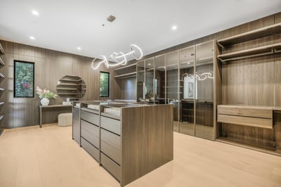 Luxury Villa Photo #45