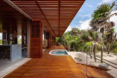 Luxury Villa Photo #2