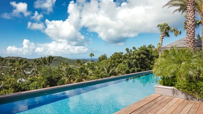 Luxury Villa Photo #11