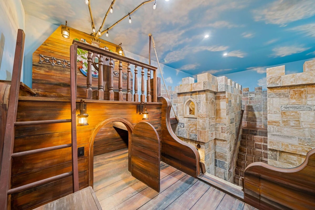 Seaside Serenity Lodge