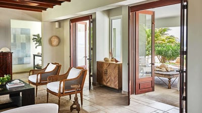 Luxury Villa Photo #17