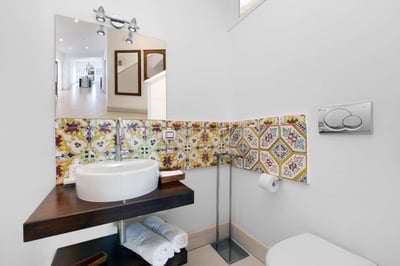 Luxury Villa Photo #24