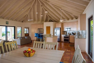 Luxury Villa Photo #16