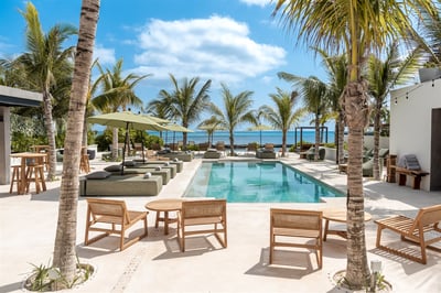 Luxury Villa Photo #4