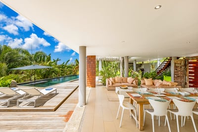 Luxury Villa Photo #14