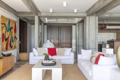 Luxury Villa Photo #27