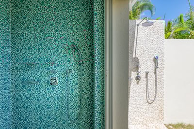 Luxury Villa Photo #50