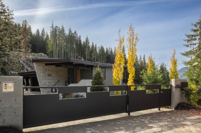 Luxury Villa Photo #7
