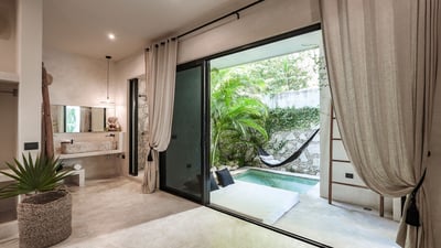 Luxury Villa Photo #45
