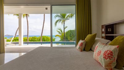 Luxury Villa Photo #26