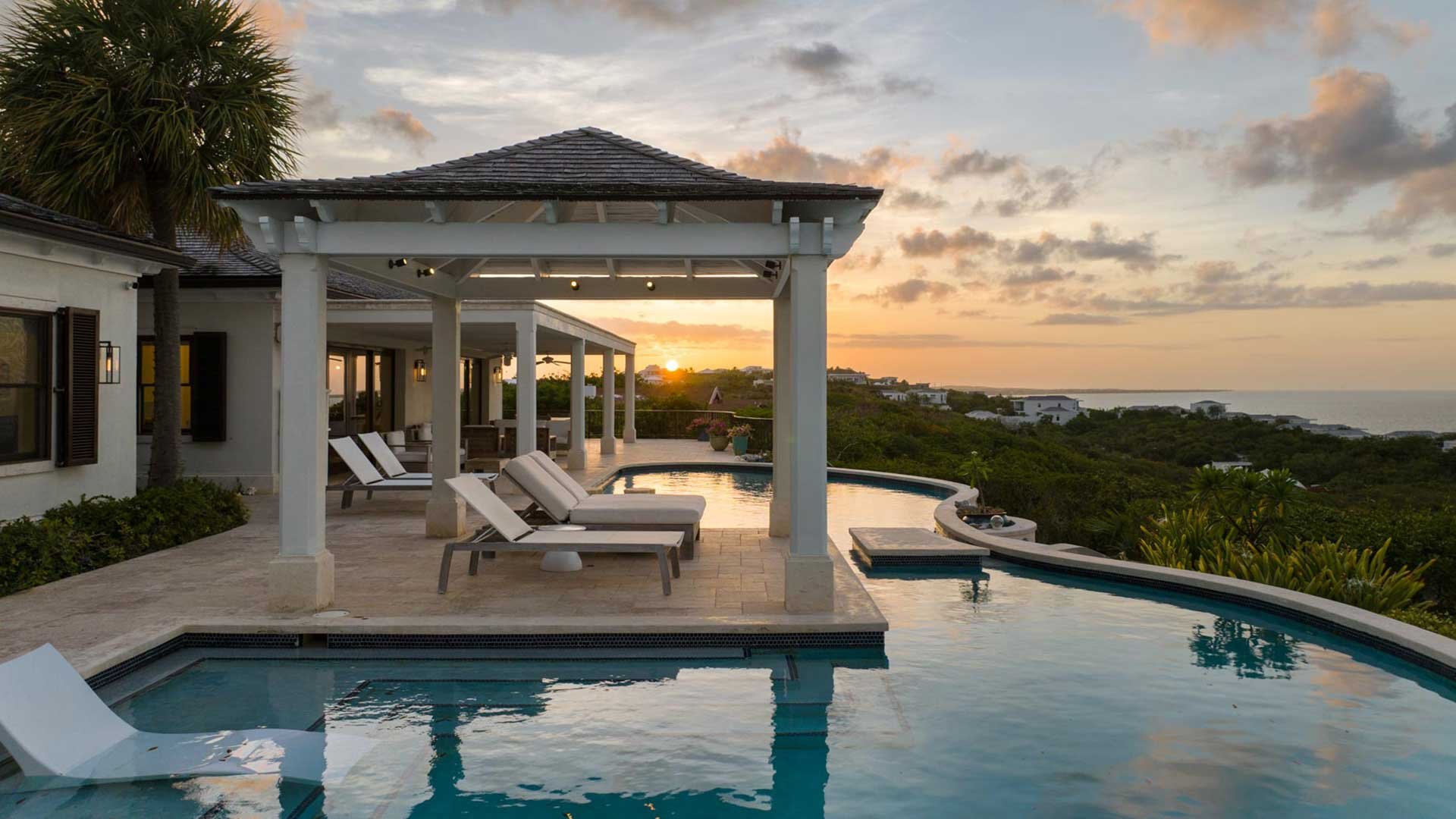 Sea To Sky Villa - 3
