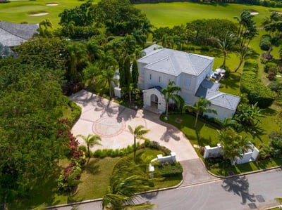 Luxury Villa Photo #17