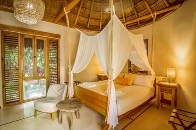 Luxury Villa Photo #14