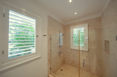 Luxury Villa Photo #21