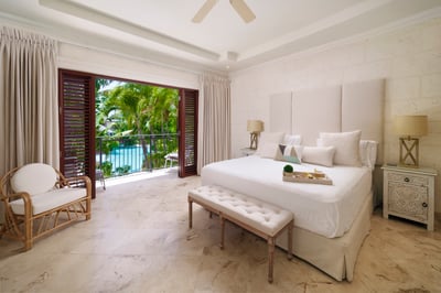 Luxury Villa Photo #8