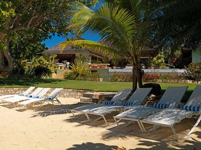 Luxury Villa Photo #17