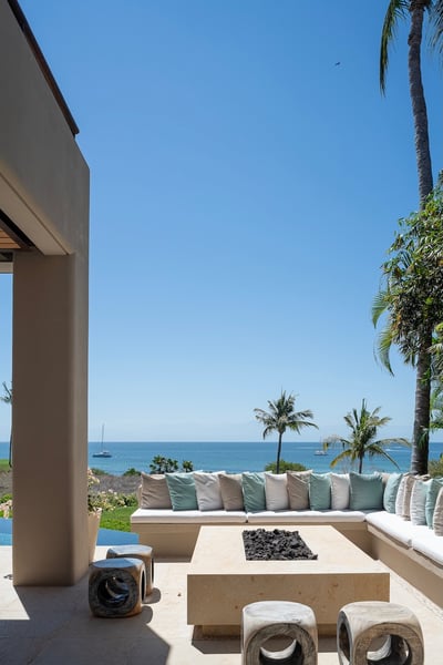 Luxury Villa Photo #42
