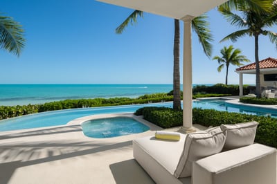 Luxury Villa Photo #11